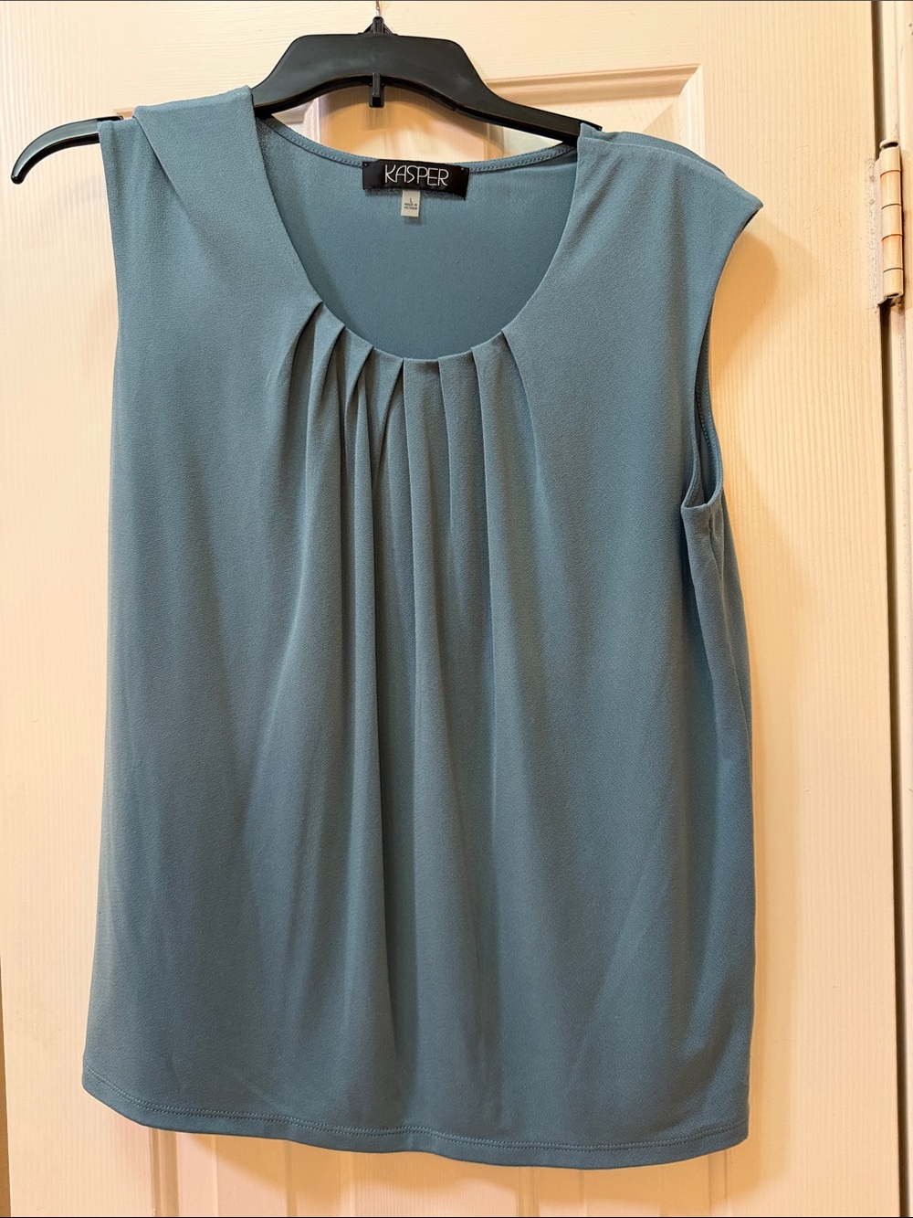 Kasper Sleeveless Pleated Scoop Neck Top — Teal Blue